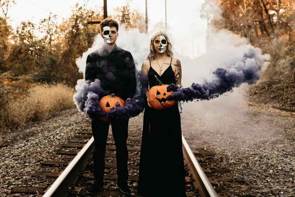 halloween inspired wedding photos