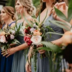 How much do wedding flowers cost?