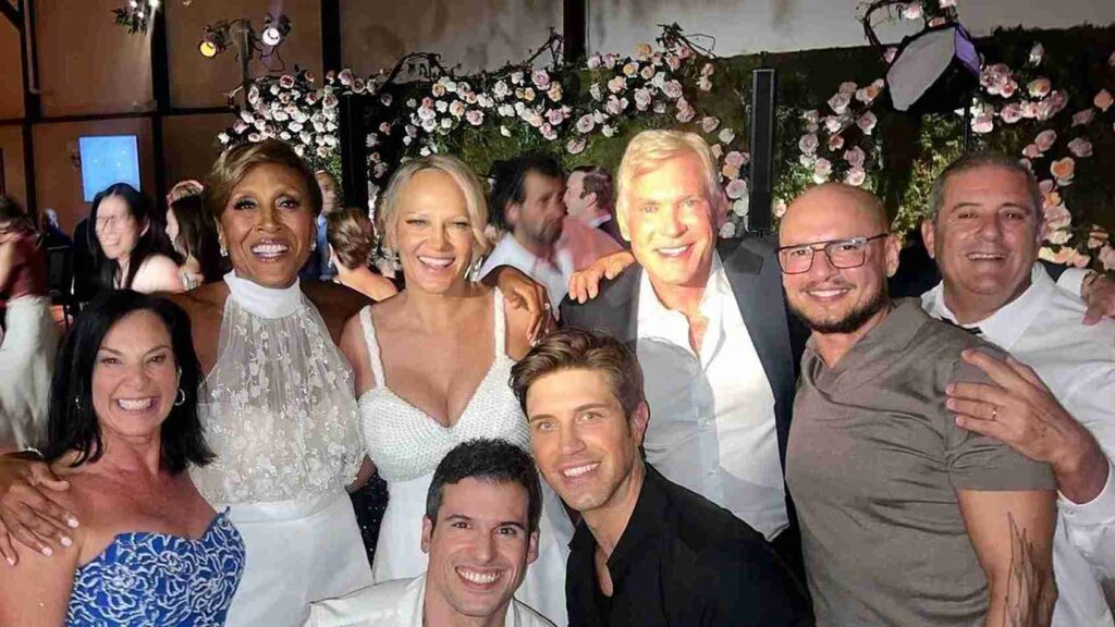 partner robin roberts and amber laign wedding